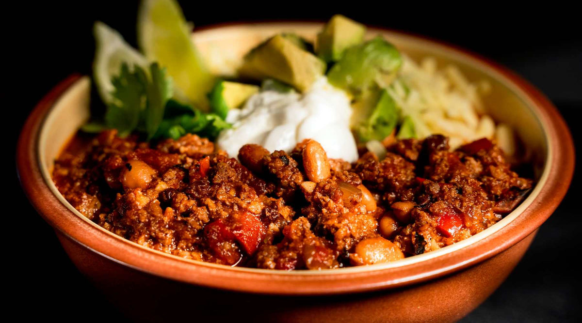 Cluck & Squeal Island Chili with Bold Browning & Tasty Hot